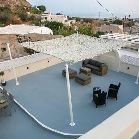 Elite Santorini Emporio (Santorini)