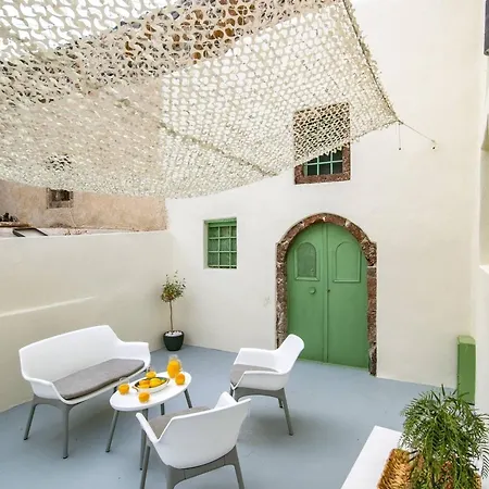 Elite Santorini Apartment